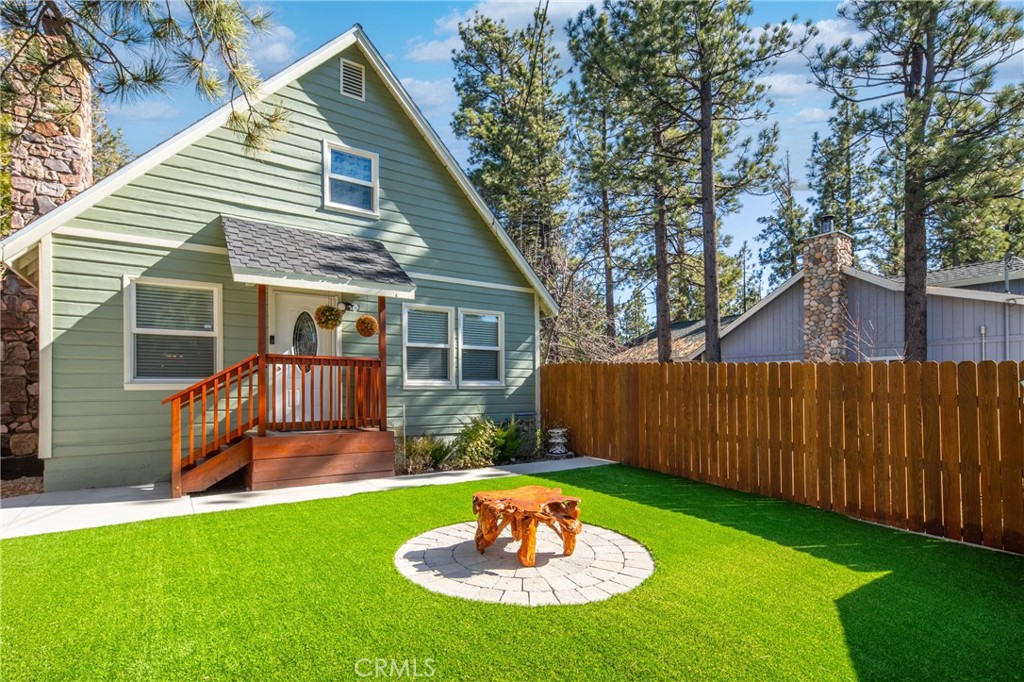 195 Knoll Property Photo 2