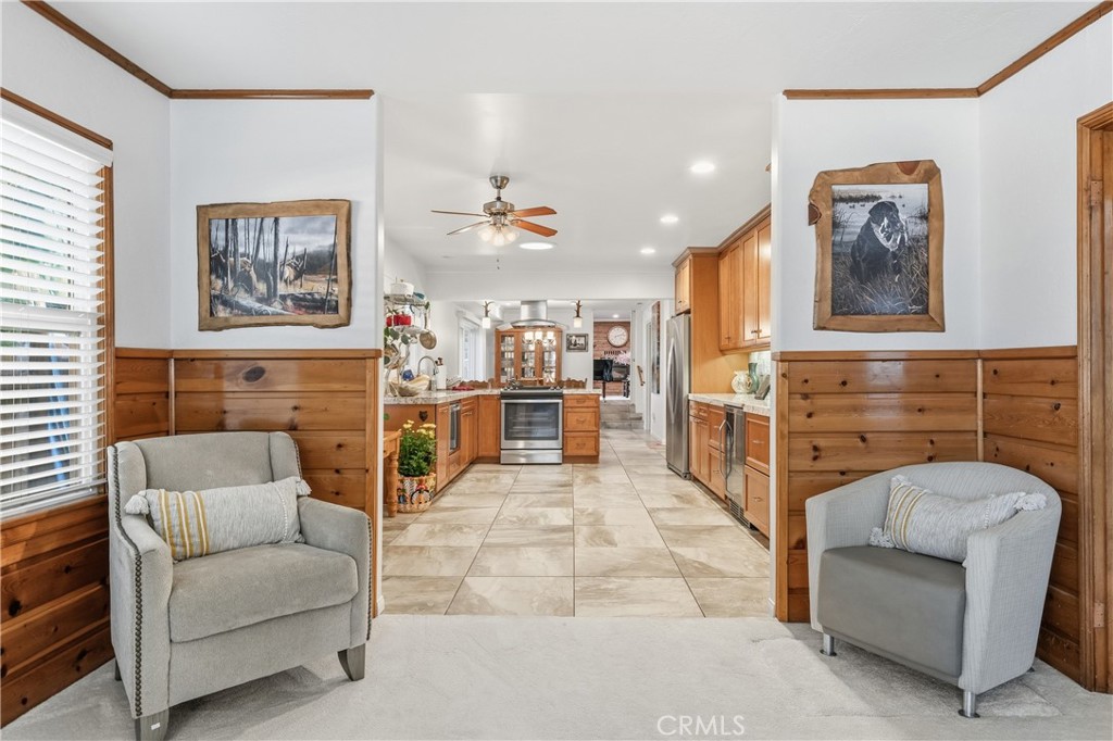 195 Knoll Property Photo 7