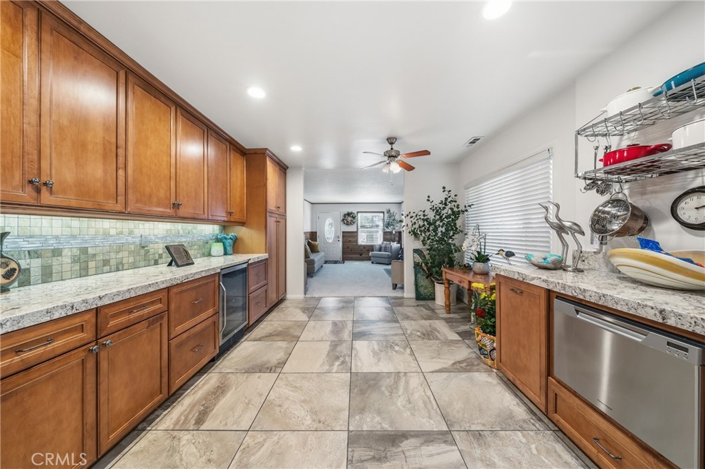 195 Knoll Property Photo 10