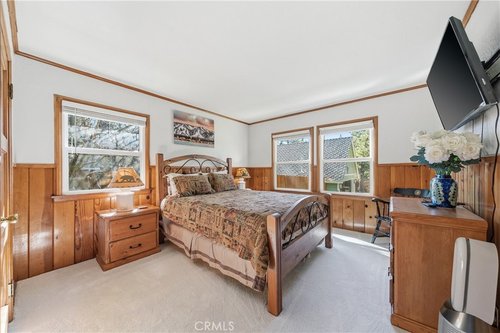 195 Knoll Property Photo 18