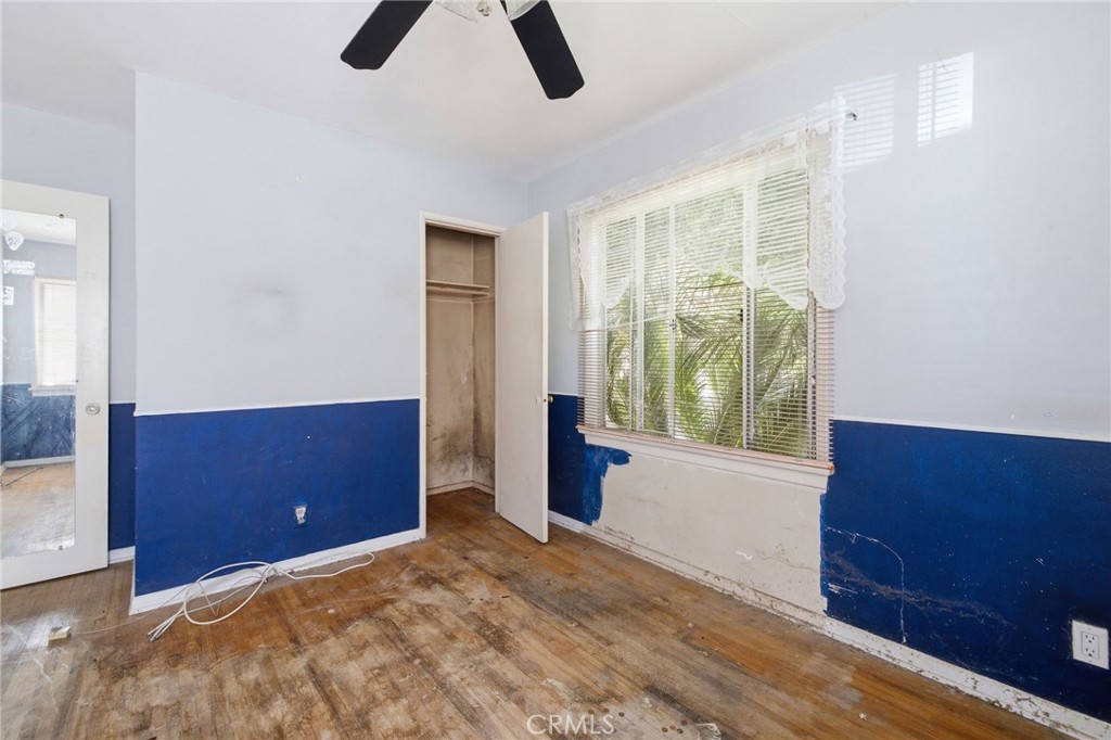 15313 Roselle Avenue Property Photo 11