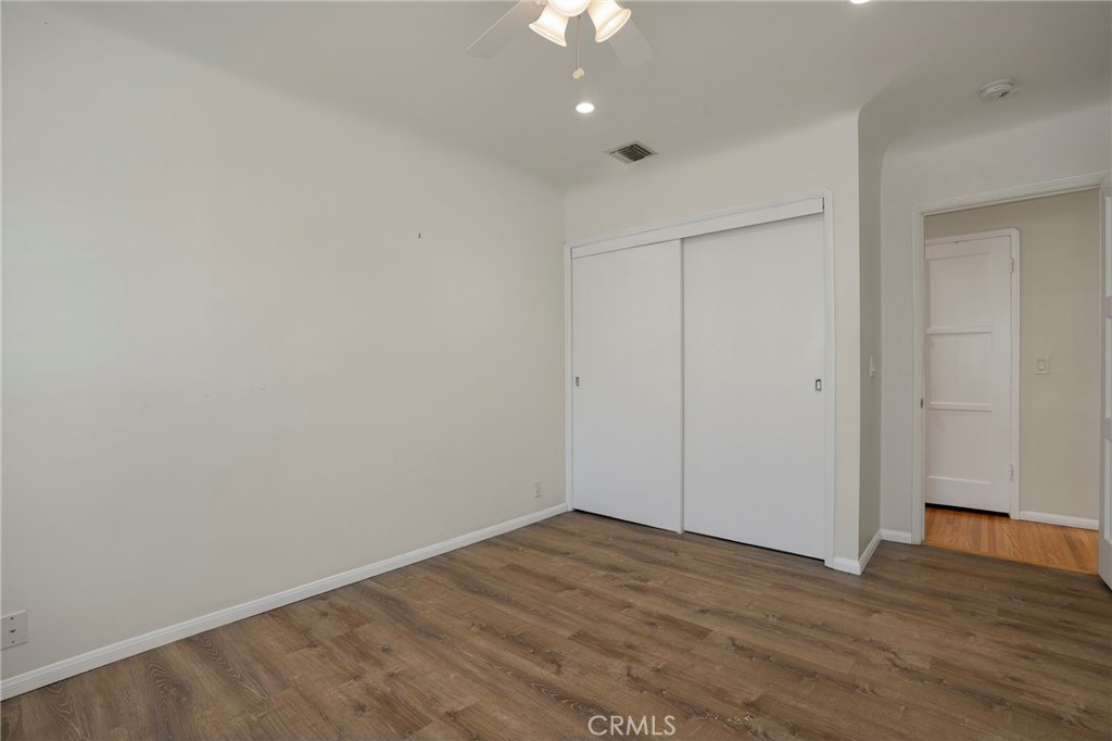6320 W 85th Street Property Photo 12
