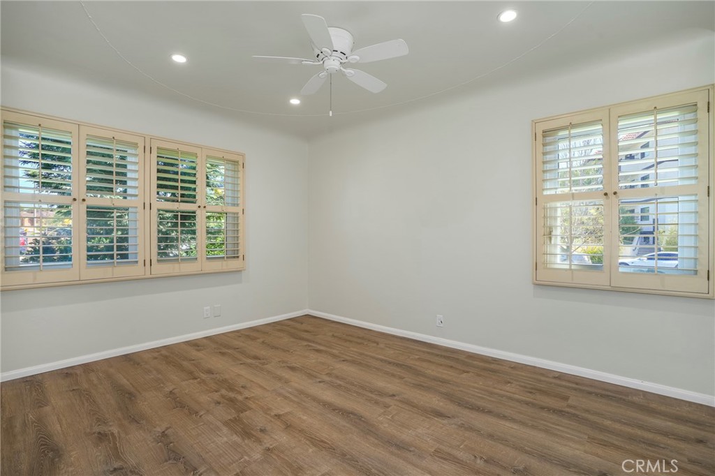 6320 W 85th Street Property Photo 13
