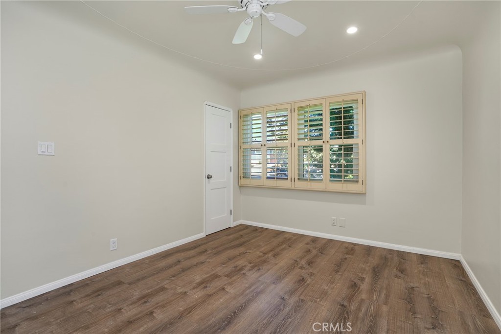 6320 W 85th Street Property Photo 14