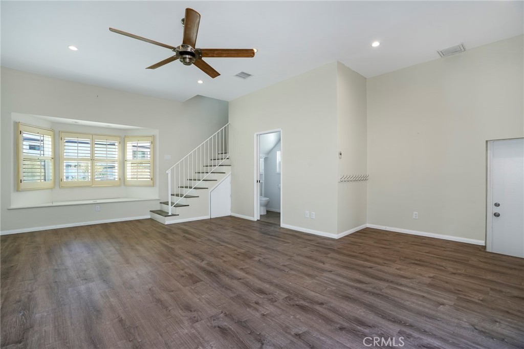 6320 W 85th Street Property Photo 15