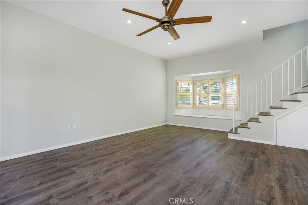 6320 W 85th Street Property Photo 16