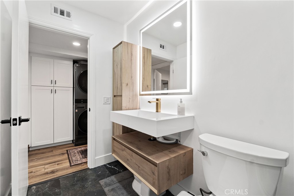 2752 Pine Creek Cir. Property Photo 20