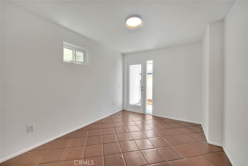 310 Bayview Drive Property Photo 5