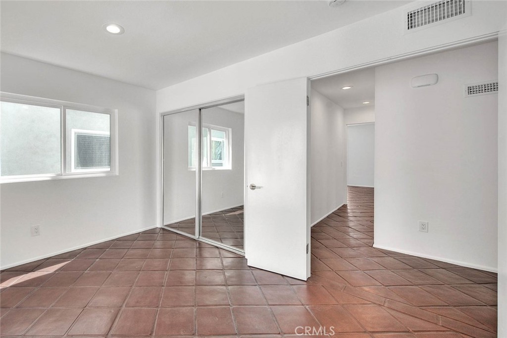 310 Bayview Drive Property Photo 7