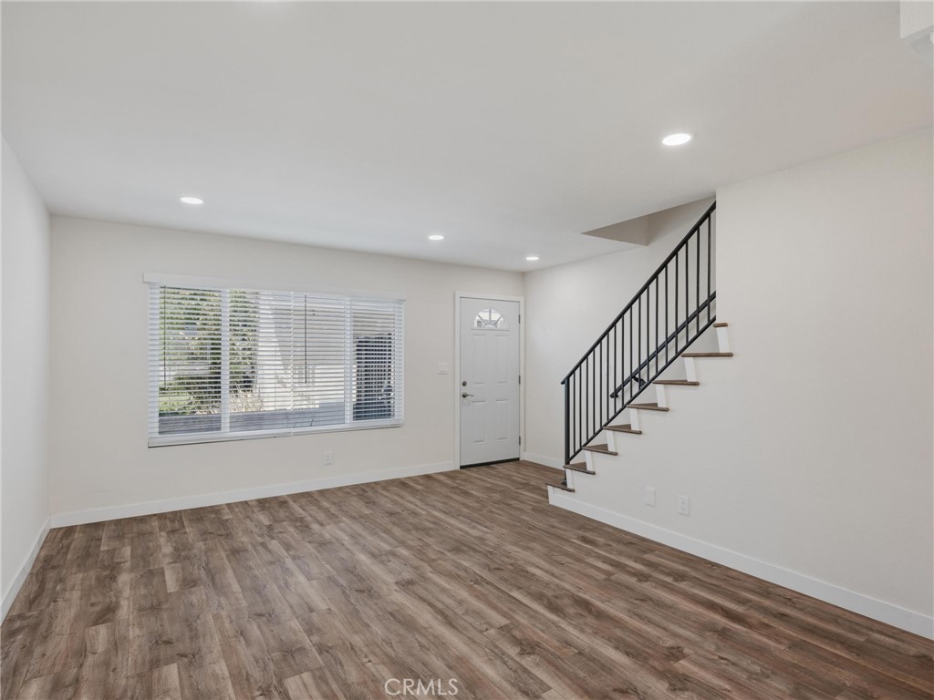 104 N Atlantic B Property Photo 3
