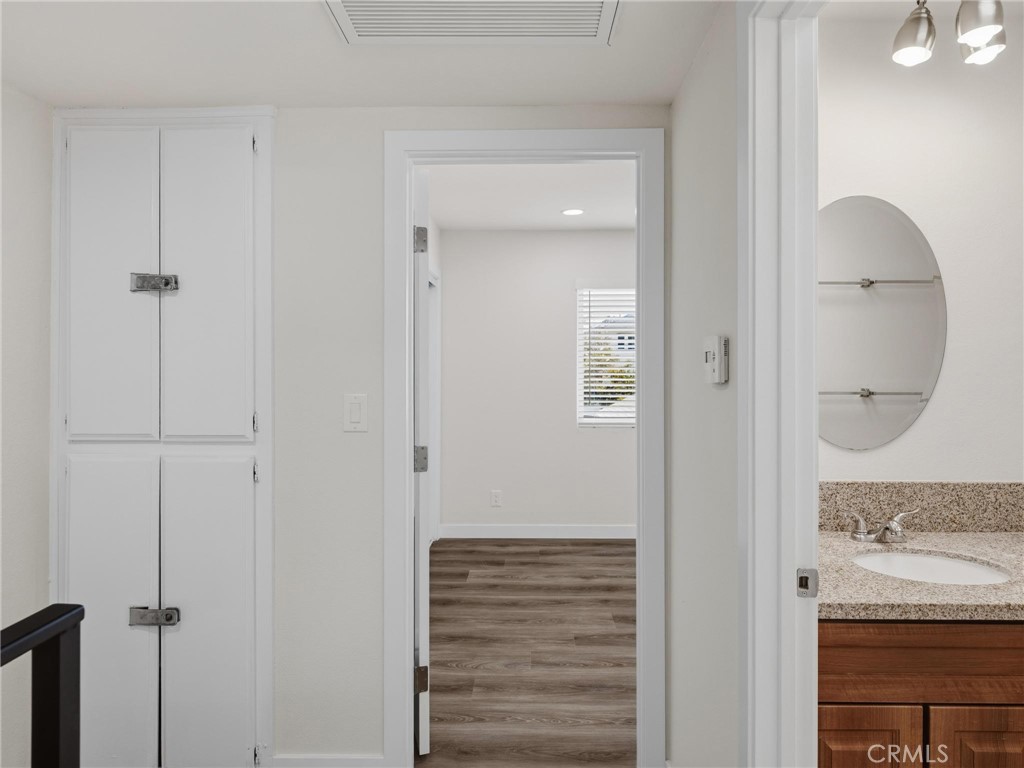 104 N Atlantic B Property Photo 3