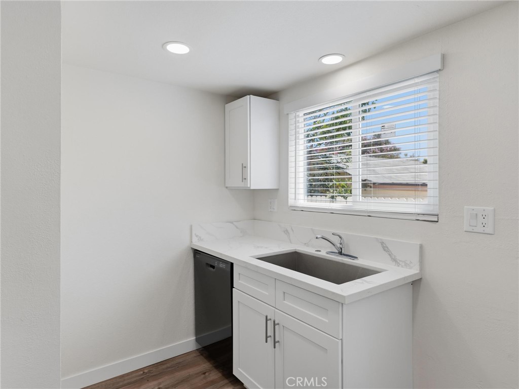 104 N Atlantic B Property Photo 11