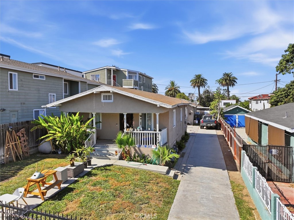 846 W Santa Cruz Property Photo 1