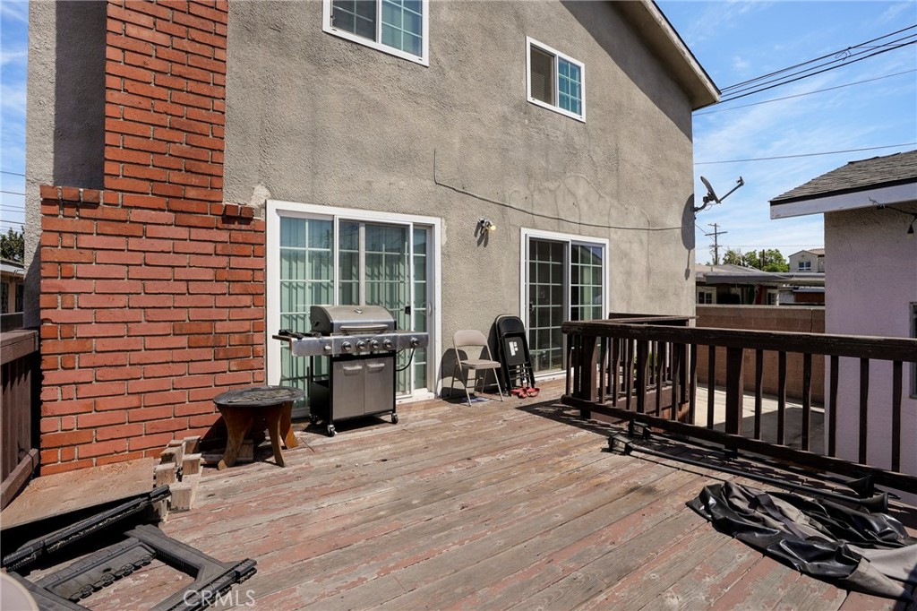 1218 W D Street Property Photo 25