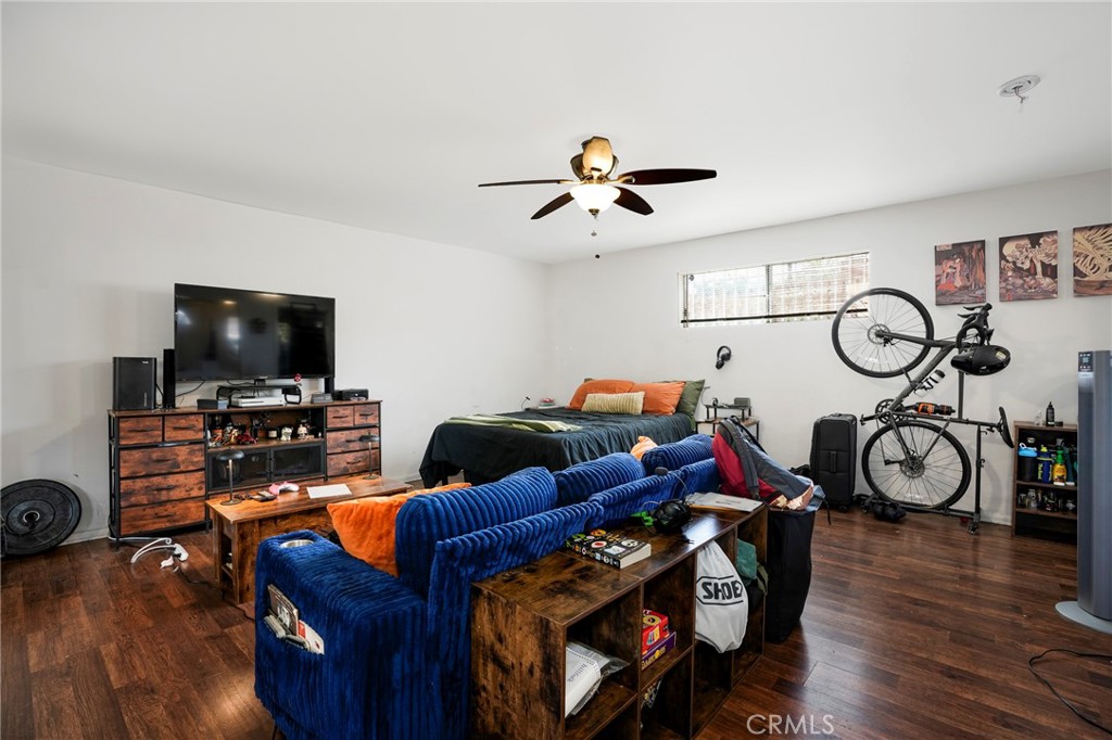 1218 W D Street Property Photo 31