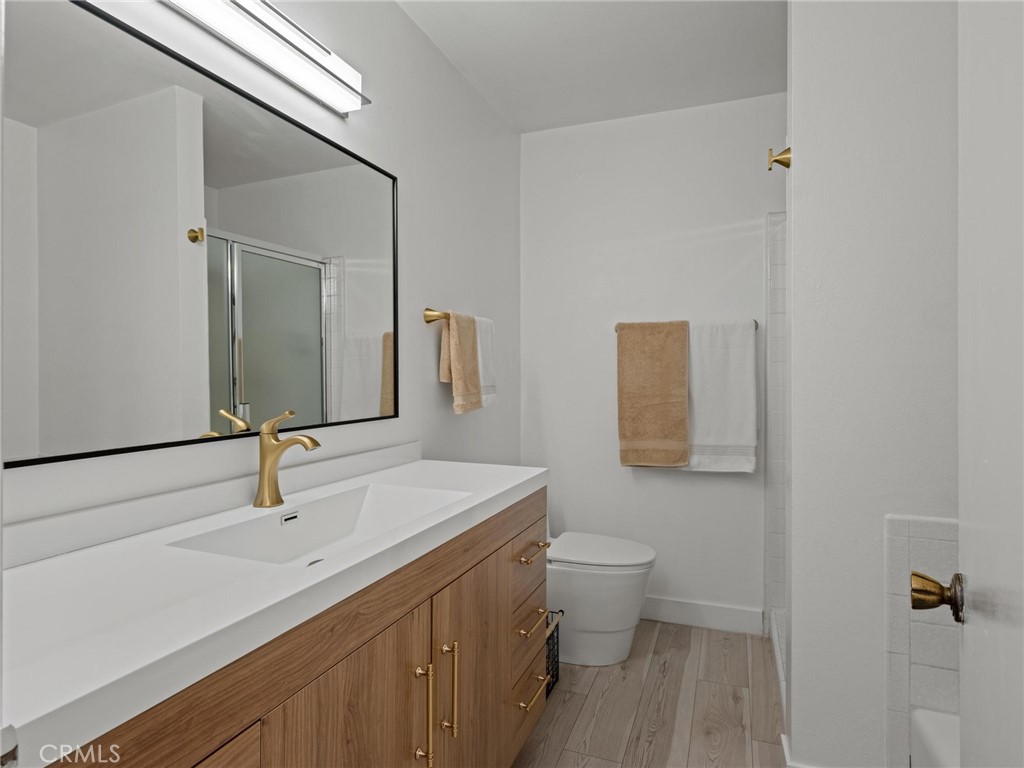 4700 Natick 204 Property Photo 4
