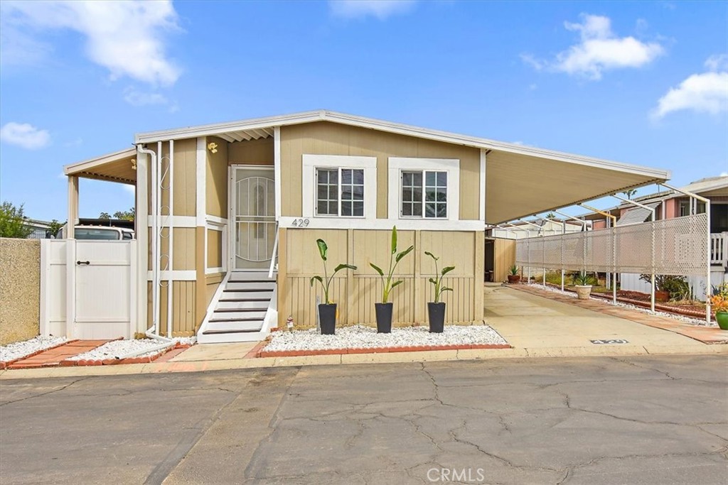 17700 S Avalon Boulevard 429 Property Photo 1