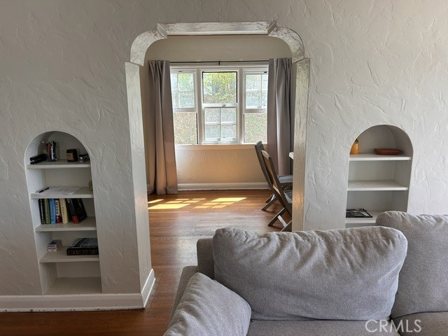 209 Avenue E Property Photo 6
