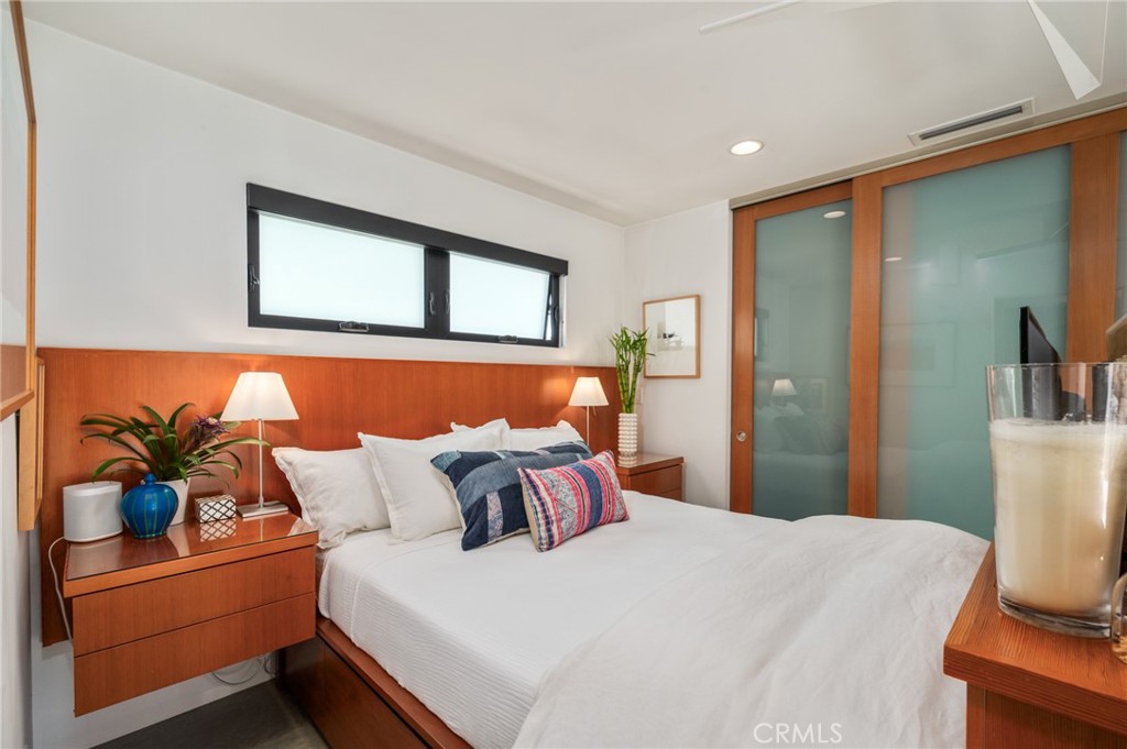 324 6th Street Property Photo 18
