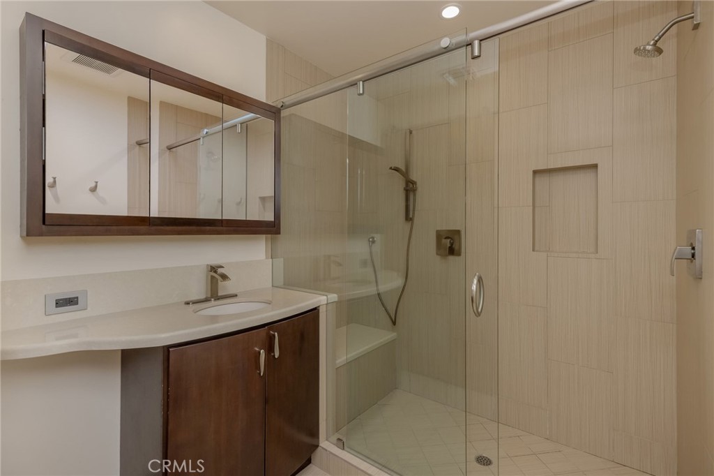 709 Avenue D Property Photo 18