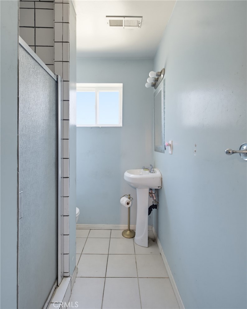 3605 South Barrington Avenue Property Photo 37