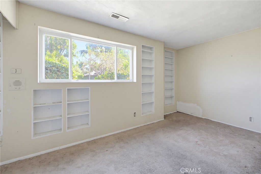 3605 South Barrington Avenue Property Photo 46