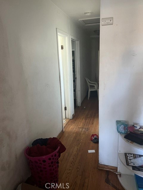 428 W School Street W Property Photo 5