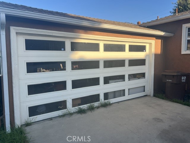 428 W School Street W Property Photo 18