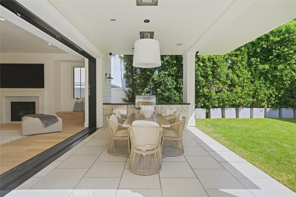 1002 10th Property Photo 17