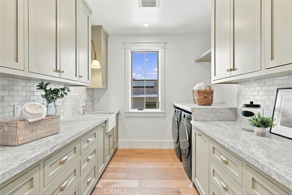 1002 10th Property Photo 47