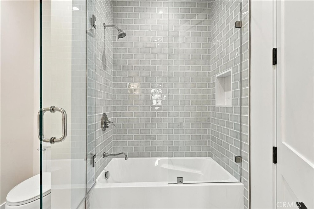 1002 10th Property Photo 53