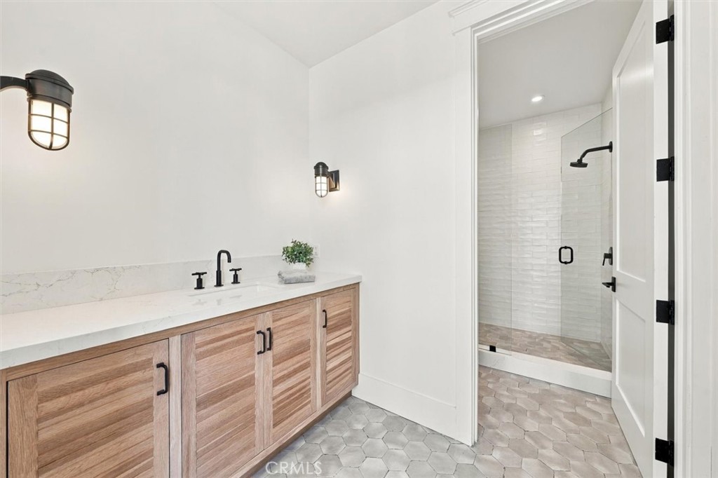 1002 10th Property Photo 59