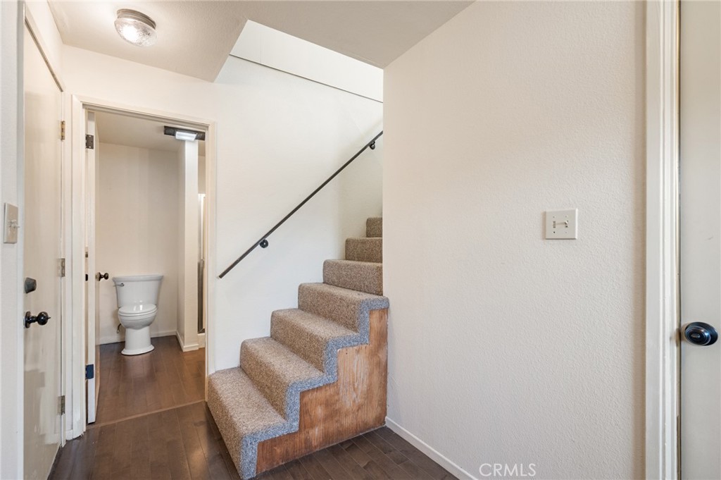 358 28th Property Photo 7