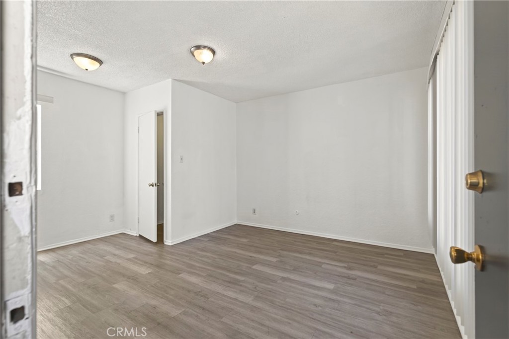 526 534 W 47th St Property Photo 15