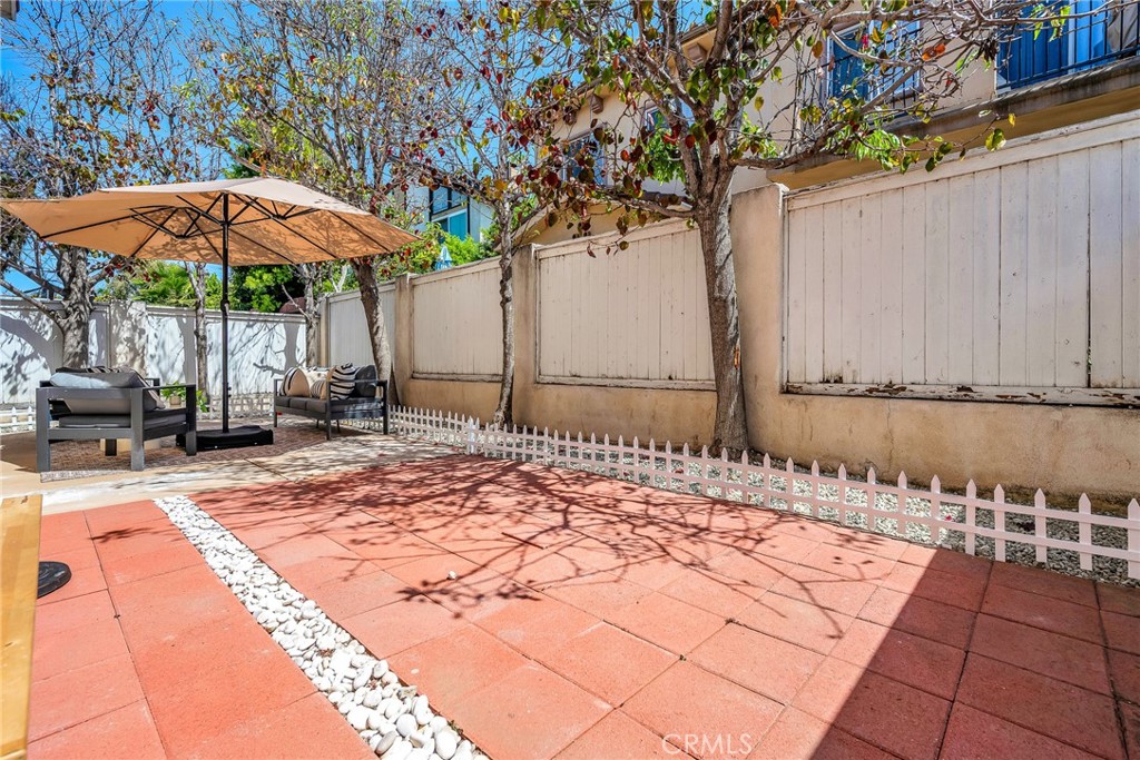 2514 Vanderbilt Lane C Property Photo 40