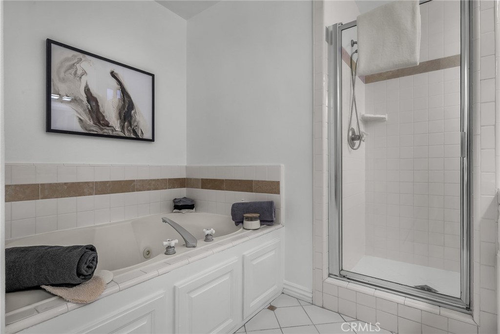 2514 Vanderbilt Lane C Property Photo 43