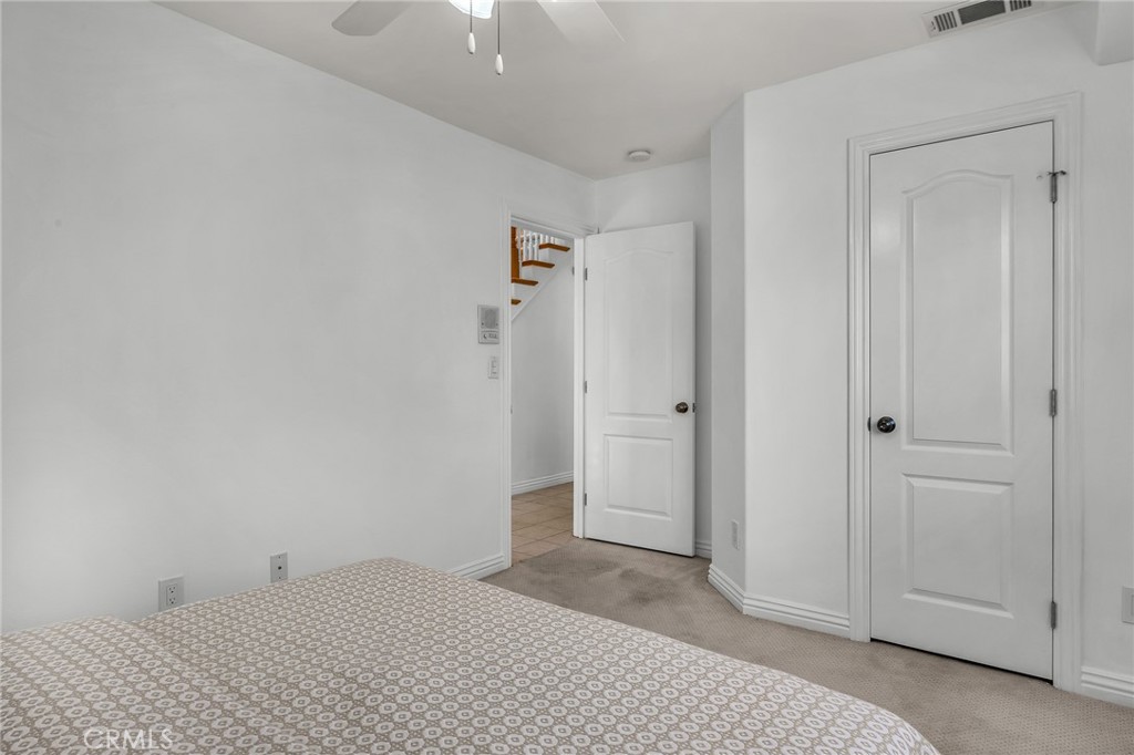 2514 Vanderbilt Lane C Property Photo 53