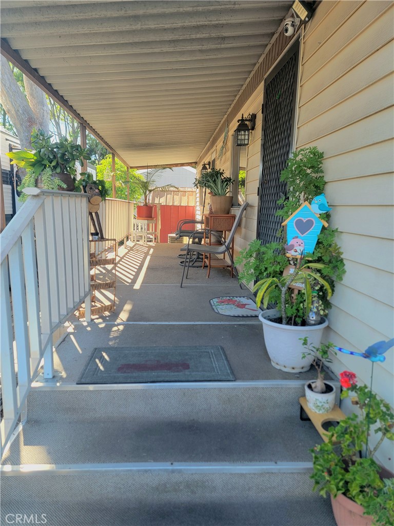 300 E Arbor St 18 Property Photo 12