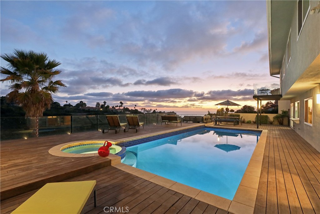 6954 Verde Ridge Road Property Photo 2