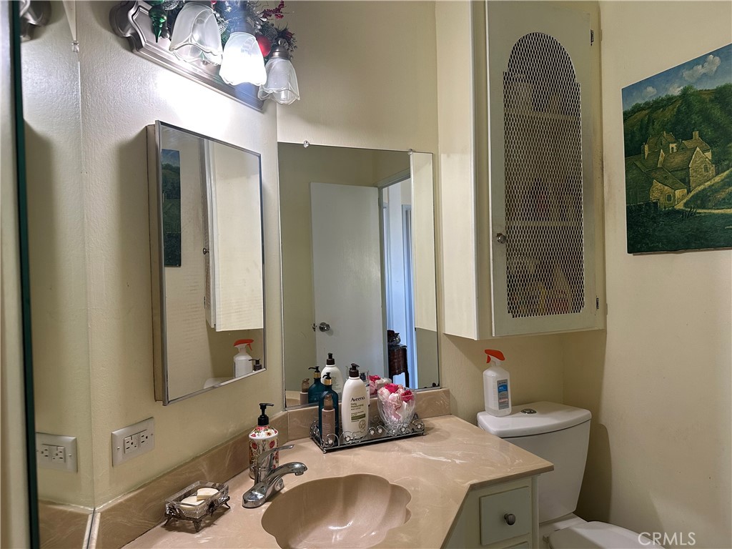 2550 Pacific Coast Highway 231 Property Photo 31