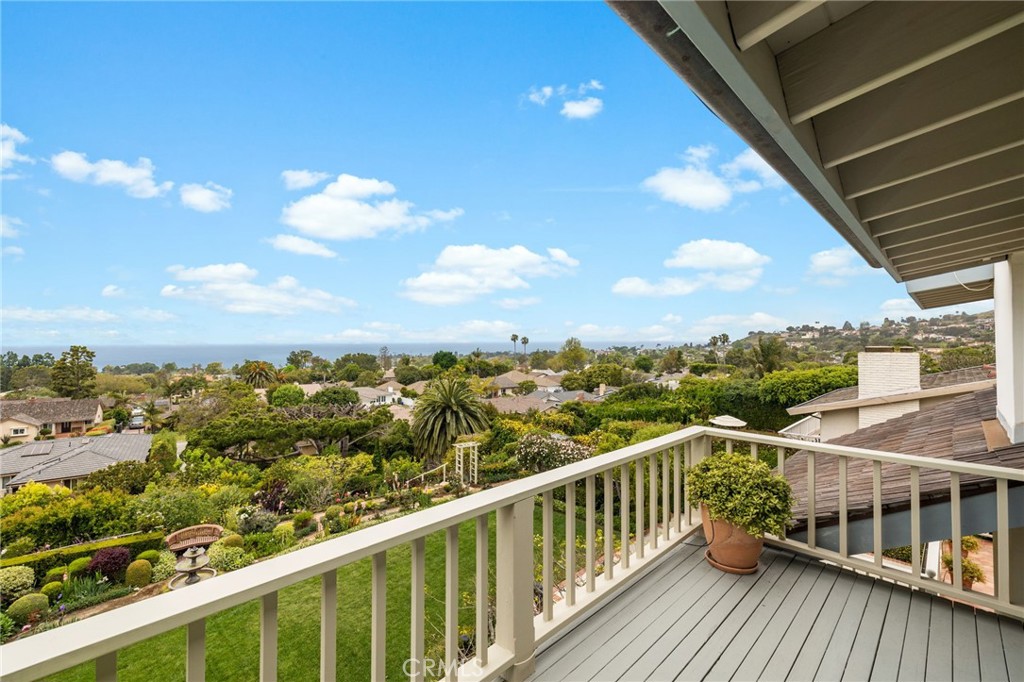 2813 Via Rivera Property Photo 1