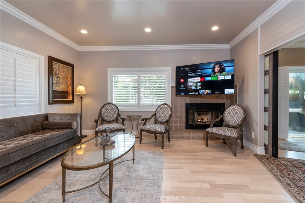 12102 S La Cienega Property Photo 7