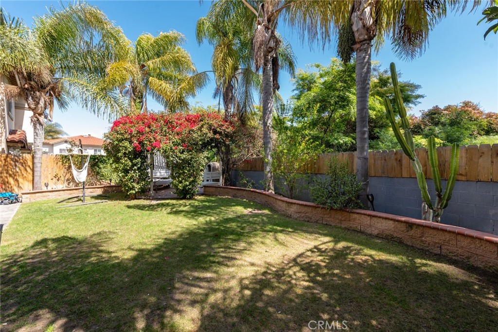 12102 S La Cienega Property Photo 30
