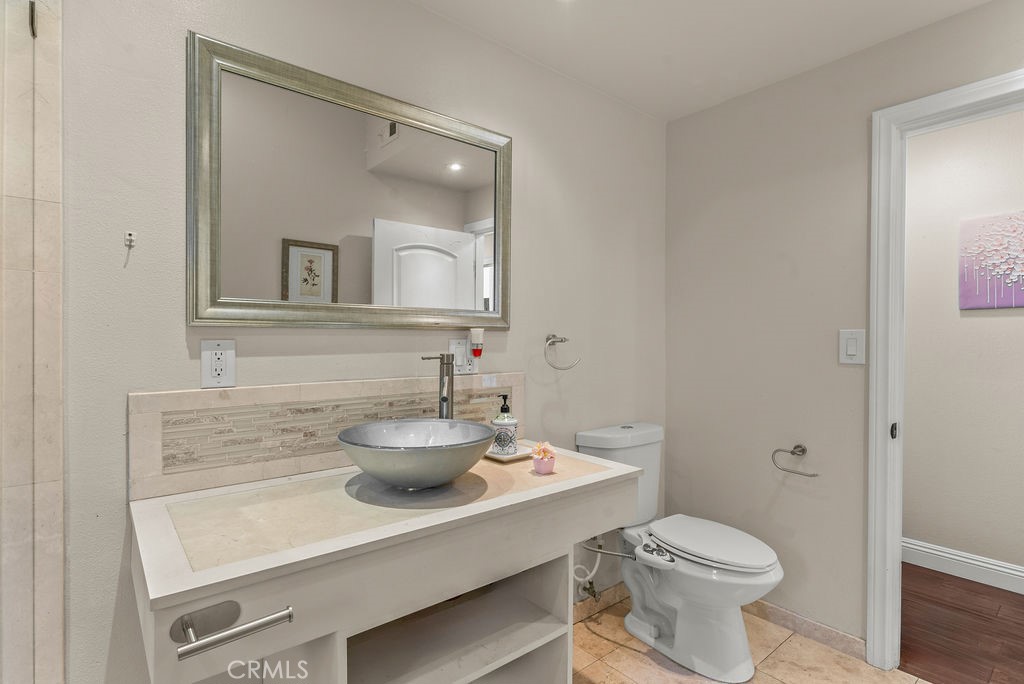 2500 Anabas Avenue Property Photo 21