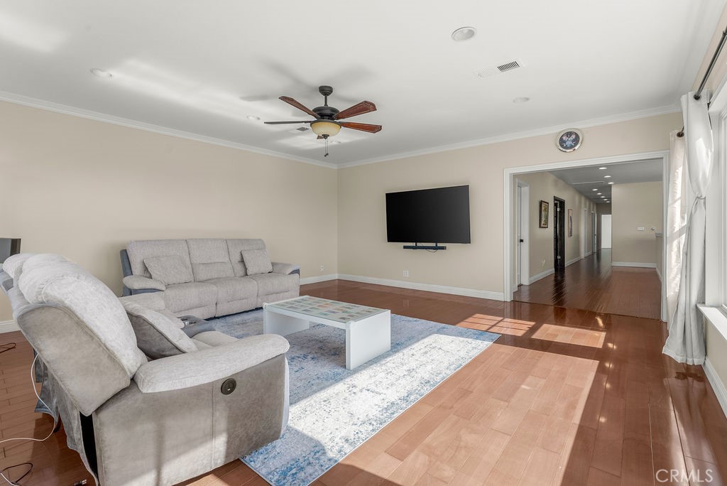 2500 Anabas Avenue Property Photo 32