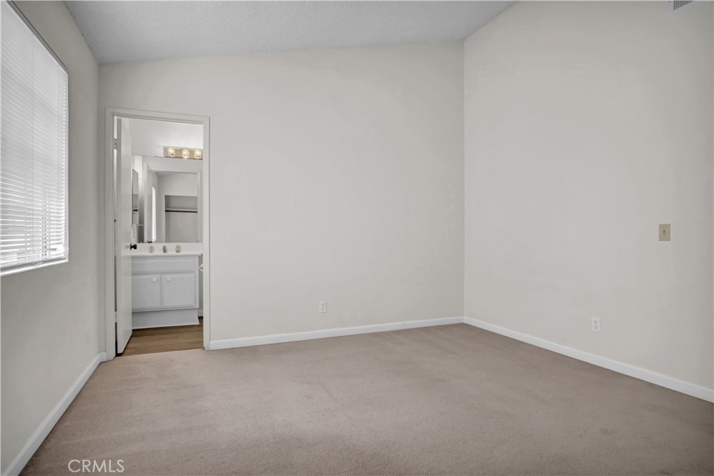 2800 Plaza Del Amo 484 Property Photo 11