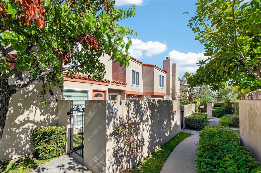 3442 Del Amo Blvd Property Photo 5