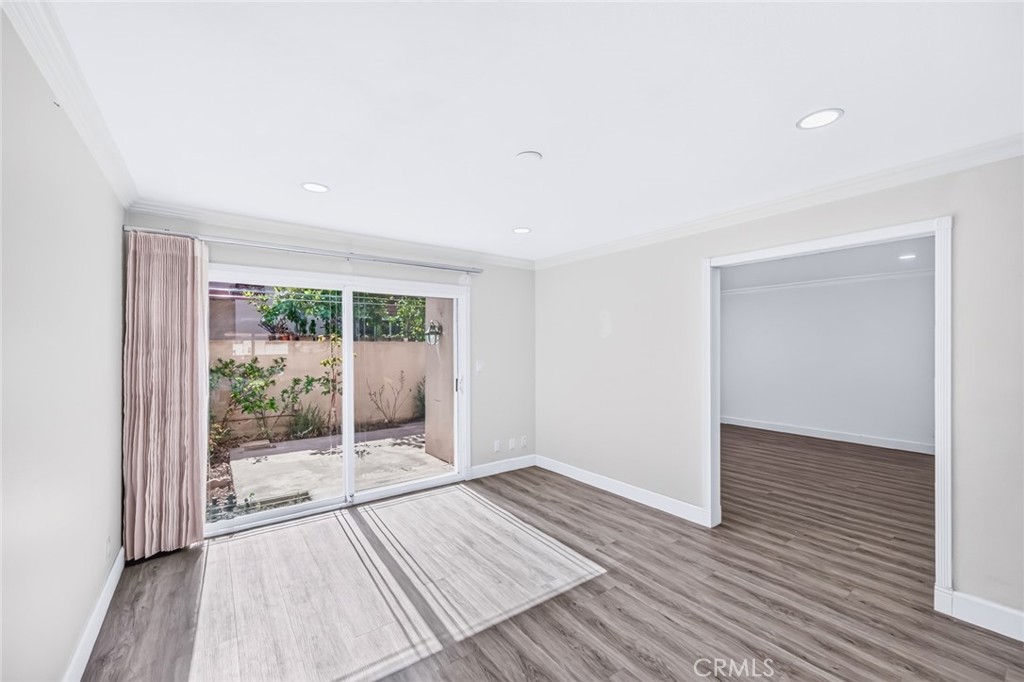 3442 Del Amo Blvd Property Photo 10