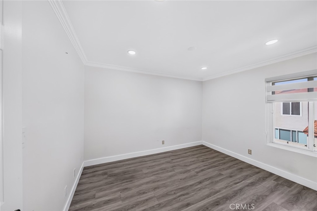 3442 Del Amo Blvd Property Photo 11