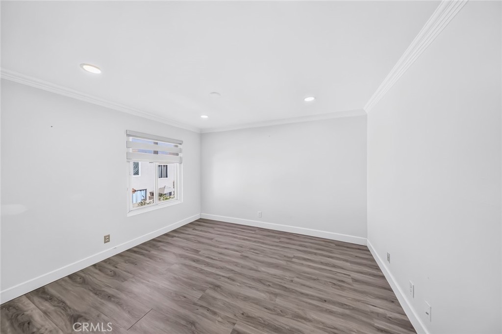 3442 Del Amo Blvd Property Photo 12